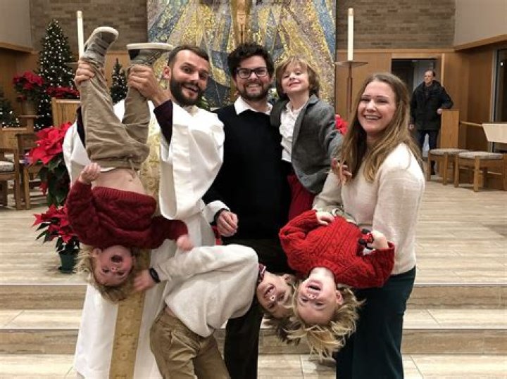 A Journey Through the Life of Aaron Pierre: A Rising Star in Entertainment