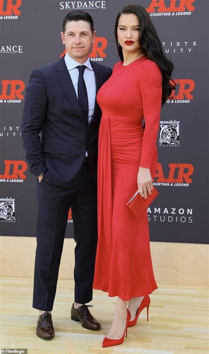 Adriana Lima's New Husband: A Tale of Love and Glamour