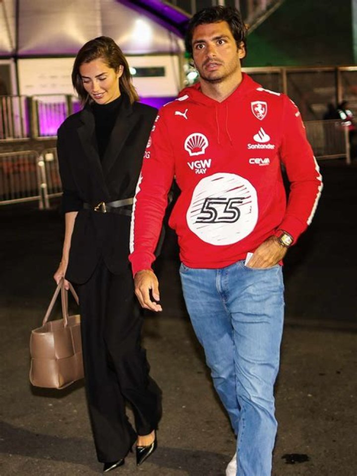 Carlos Sainz's Wife: The Woman Behind the Racer