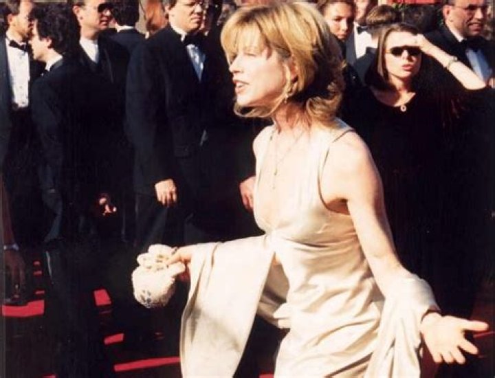 Exploring the Life and Career of Julianne Phillips