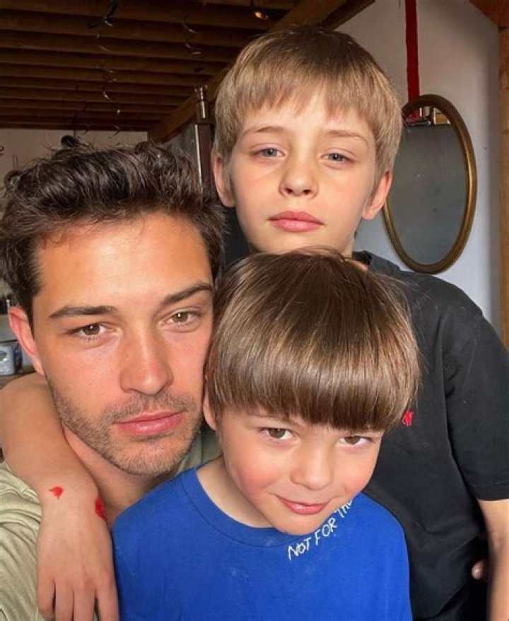 Exploring the Life of Chico Lachowski and His Children