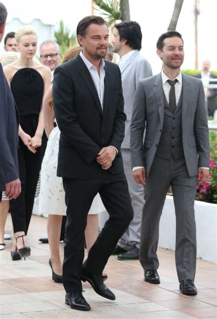 How Tall is Toby Maguire: Uncover the Truth about His Height