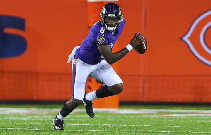 Lamar Jackson: The Dynamic Quarterback's Height and Weight