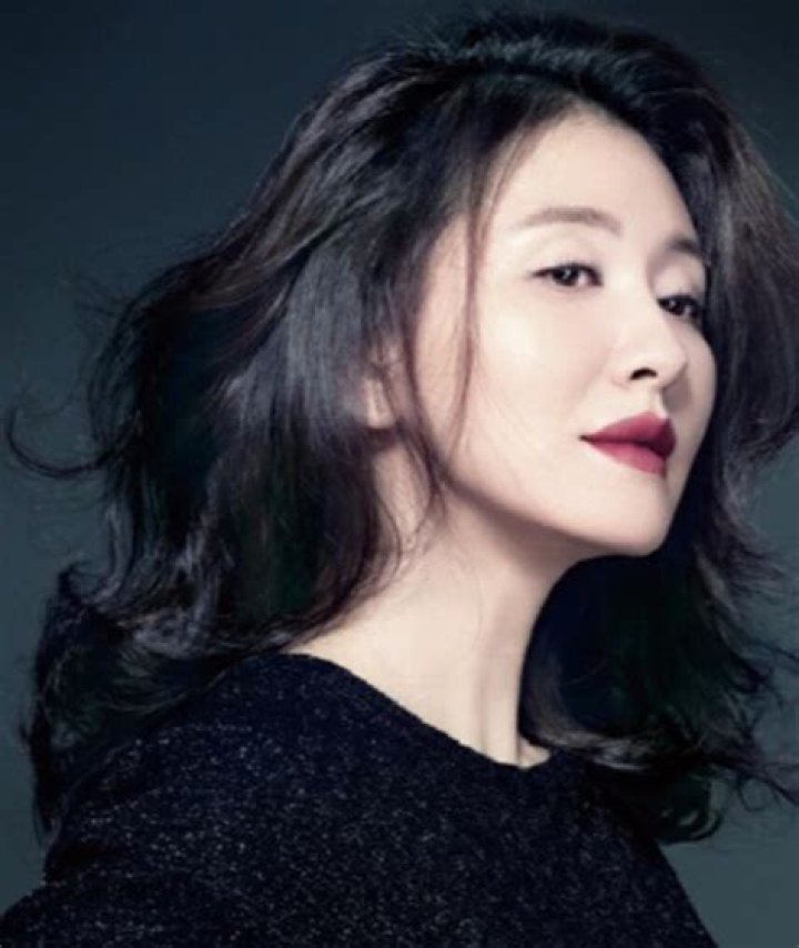 The Legendary Lee Il-hwa: A Master of Korean Cinema