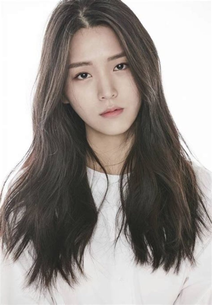 The Ultimate Guide to Kim Ji-eun: Biography, Filmography, and More
