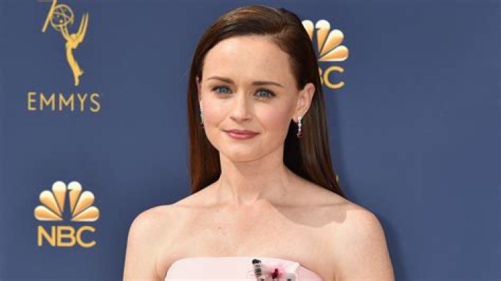 Unraveling the Mystique of Alexis Bledel's Age