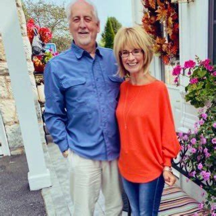 Unraveling the Story of Don Reid's First Wife