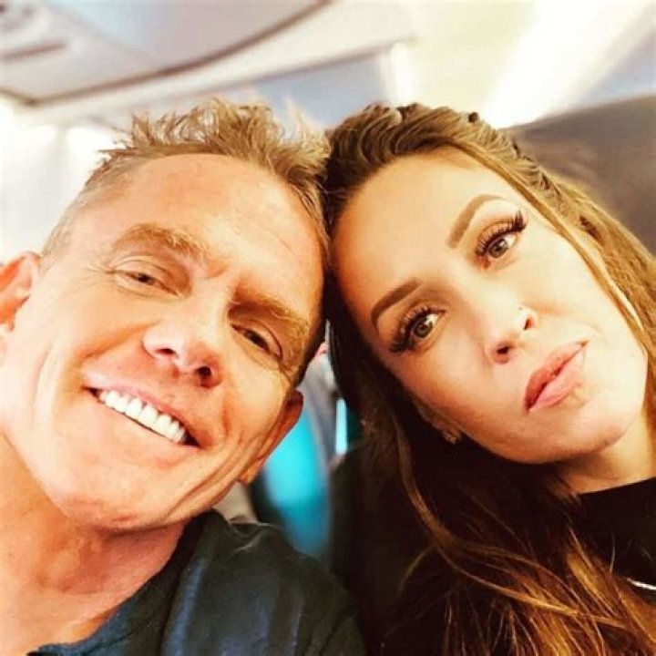 Unveiling Christopher Titus’ Wife: The Woman Behind the Comedian