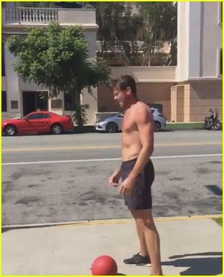 Unveiling the Charismatic Charm of Armie Hammer Shirtless