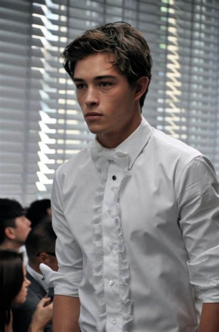 Unveiling the Charismatic World of Chico Lachowski