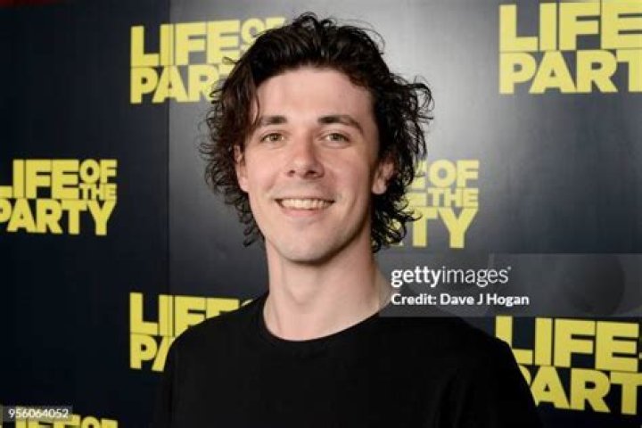 Unveiling the Life and Achievements of Pete Bucknall