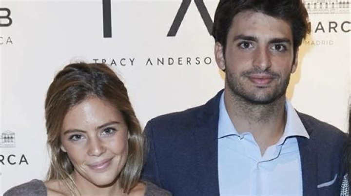 Unveiling the Life of Carlos Sainz Jr.'s Wife