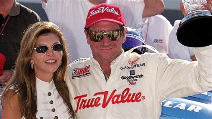 Unveiling the Life of Jeffrey Earnhardt's Wife