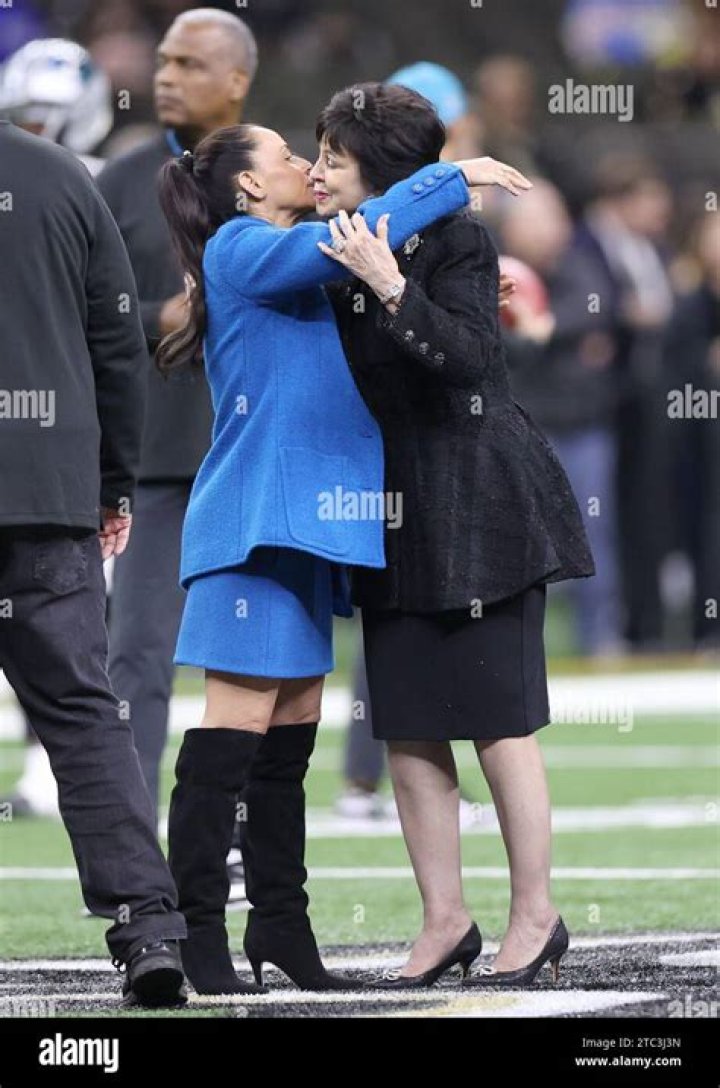 Unveiling the Mystery of Nicole Tepper Height