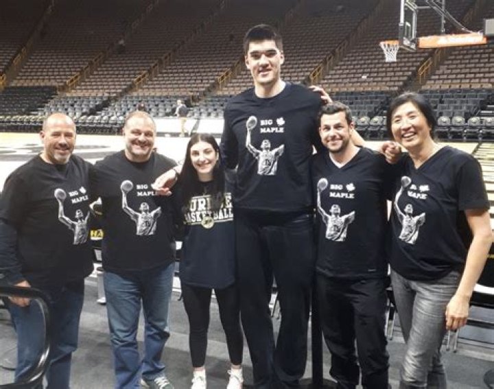 Zach Edey's Siblings: A Close-Knit Family of Athletes